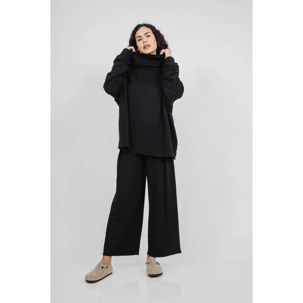 NEW CORINNE COLLECTION ricci high neck tunic in black